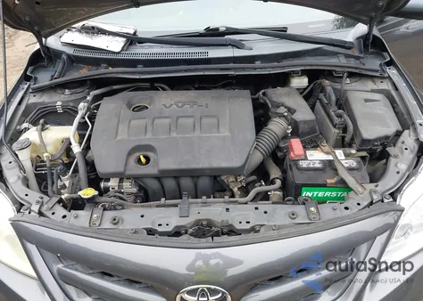 2011 Toyota Corolla Le z USA, uszkodzony, nr VIN 2T1BU4EE6BC639260